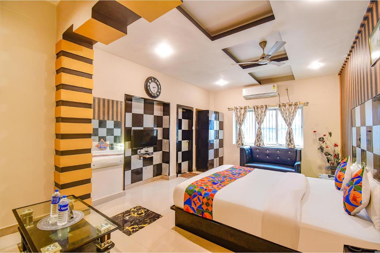 כלכותה Fabhotel Prime Rockstar Suites מראה חיצוני תמונה