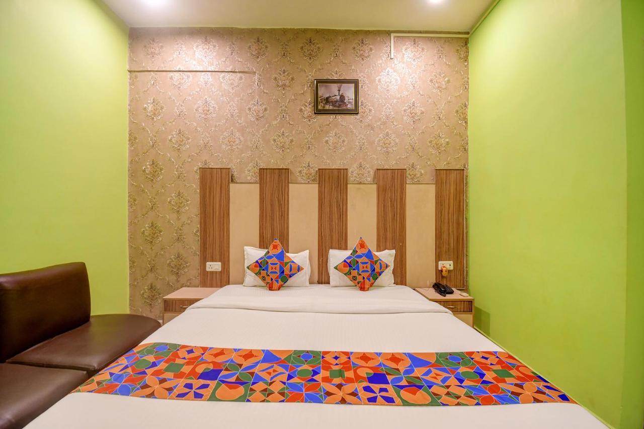 כלכותה Fabhotel Prime Rockstar Suites מראה חיצוני תמונה